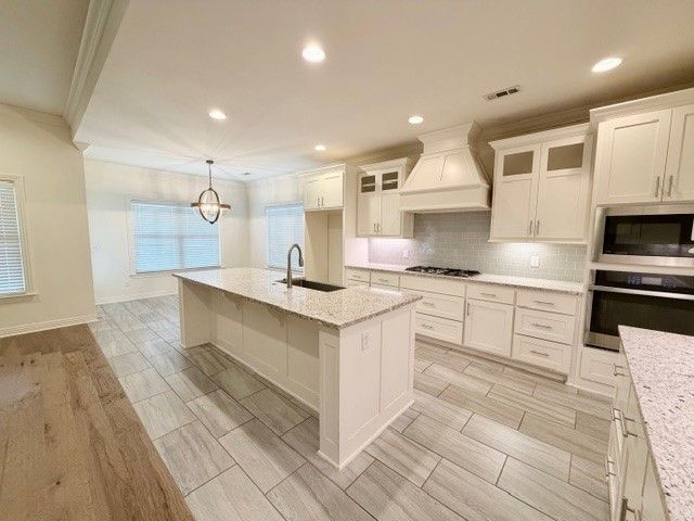 311 Romano Avenue, Tontitown, AR 72762
