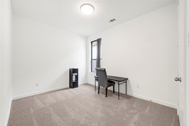 12331 Palmetto Dr, Mont Belvieu, TX 77523