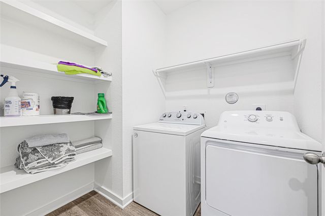 12331 Palmetto Dr, Mont Belvieu, TX 77523