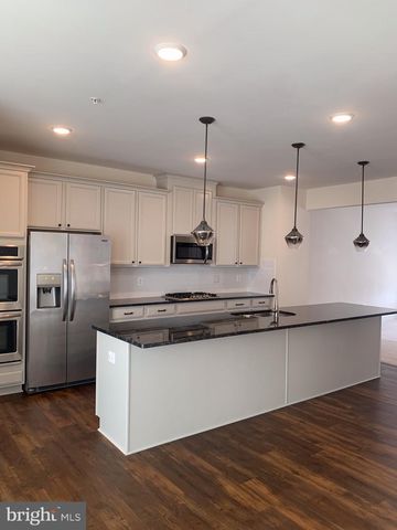 3922 ROCK SPRING DR, Upper Marlboro, MD 20772