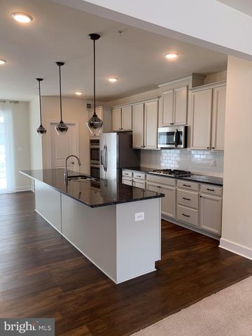 3922 ROCK SPRING DR, Upper Marlboro, MD 20772