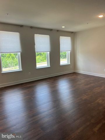 3922 ROCK SPRING DR, Upper Marlboro, MD 20772