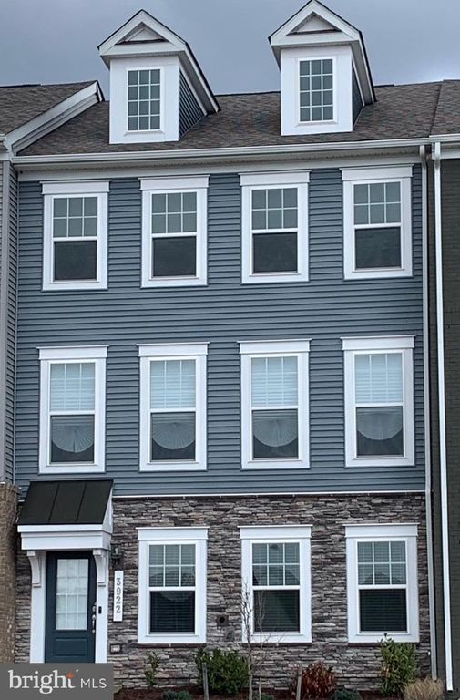 3922 ROCK SPRING DR, Upper Marlboro, MD 20772