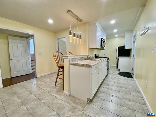 2612 HUNTINGTON RD, Charlottesville, VA 22901