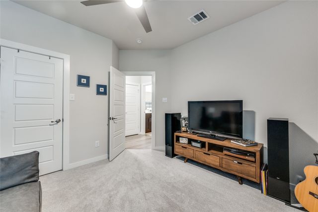 5405 High Pointe Drive, Haltom City, TX 76137