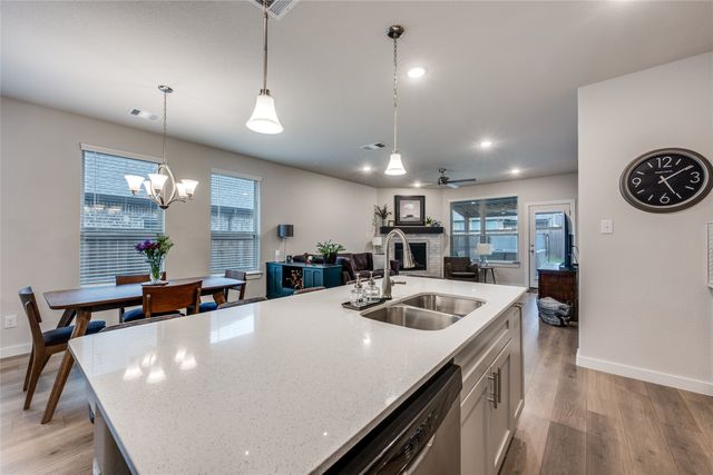 5405 High Pointe Drive, Haltom City, TX 76137