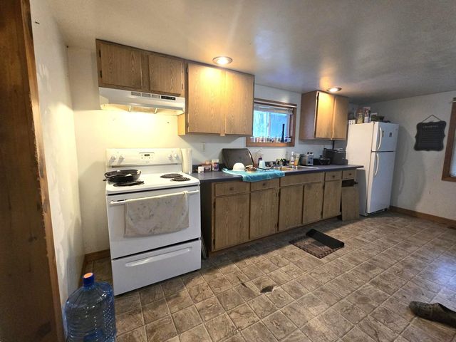 196 Granger Hollow Road, Shaftsbury, VT 05257