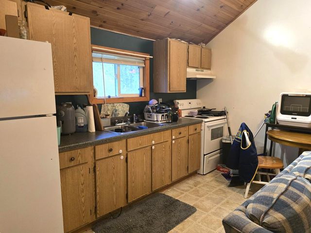 196 Granger Hollow Road, Shaftsbury, VT 05257