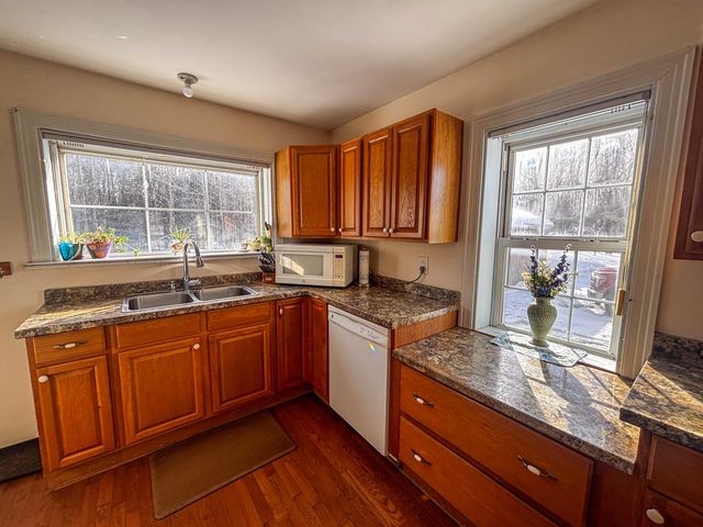 690 Ratta Road, Chazy, NY 12921