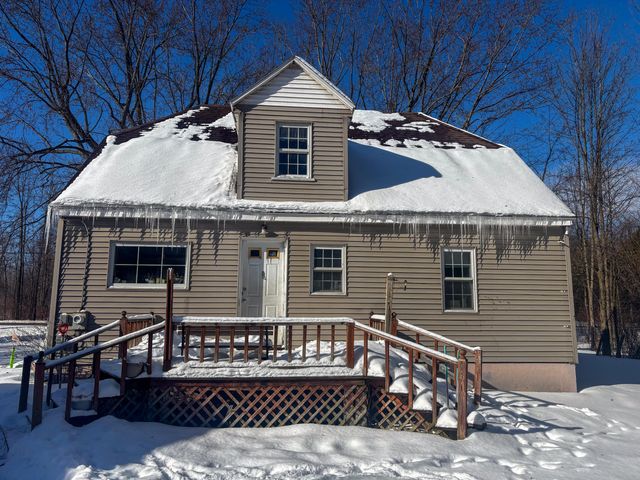 690 Ratta Road, Chazy, NY 12921