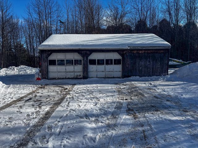 690 Ratta Road, Chazy, NY 12921