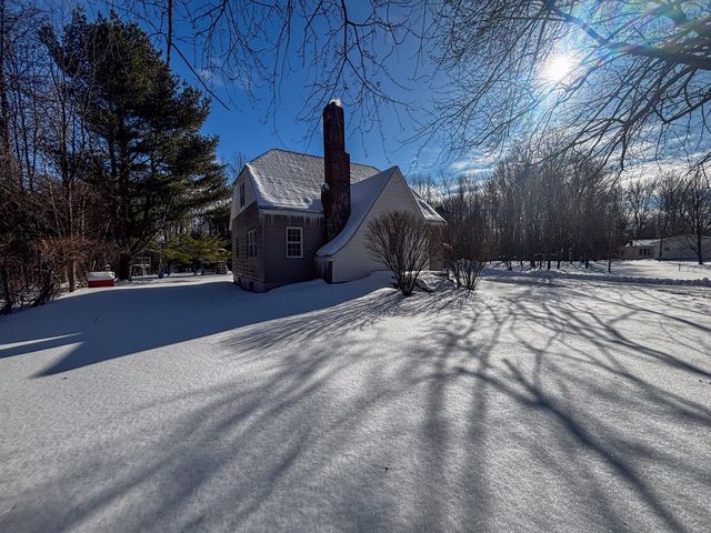 690 Ratta Road, Chazy, NY 12921