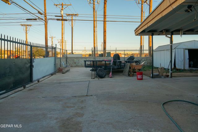 964 Lomita Drive, El Paso, TX 79907