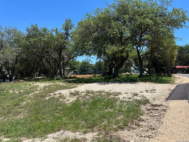 301 GREENWOOD ST, Canyon Lake, TX 78133