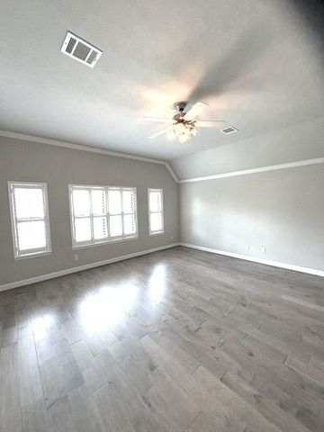 5018 Dickson Street, Houston, TX 77007