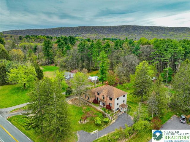7494 Mount Eaton Road, Ross Twp, PA 18353
