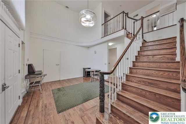 7494 Mount Eaton Road, Ross Twp, PA 18353