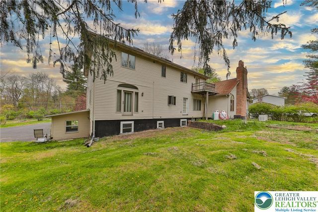7494 Mount Eaton Road, Ross Twp, PA 18353