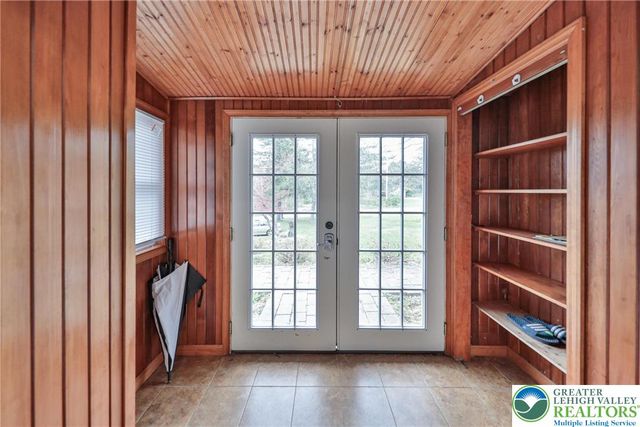 7494 Mount Eaton Road, Ross Twp, PA 18353
