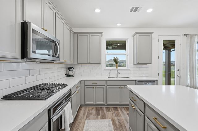 960 Tule Drive, Aubrey, TX 76227