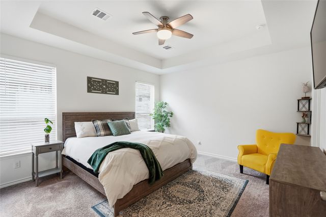 960 Tule Drive, Aubrey, TX 76227