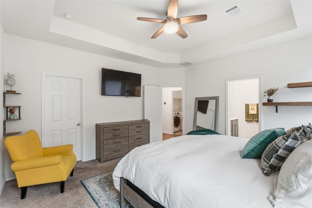 960 Tule Drive, Aubrey, TX 76227