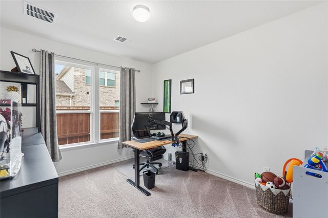 960 Tule Drive, Aubrey, TX 76227