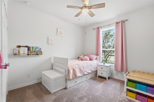 960 Tule Drive, Aubrey, TX 76227