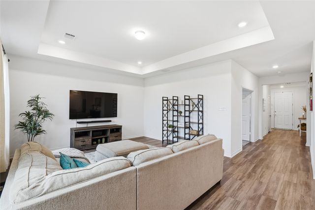 960 Tule Drive, Aubrey, TX 76227