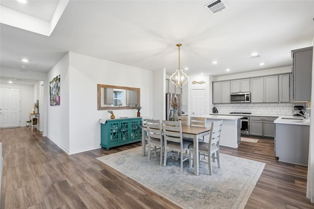 960 Tule Drive, Aubrey, TX 76227