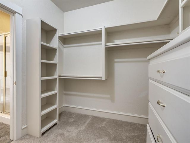 105 S Olde Bridge Road, Moore, OK 73170