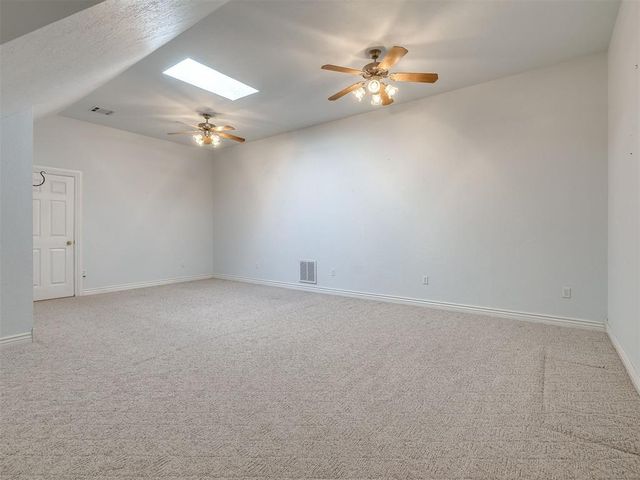 105 S Olde Bridge Road, Moore, OK 73170