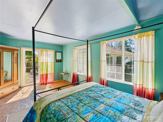 5447 South Shore Drive, Anacortes, WA 98221