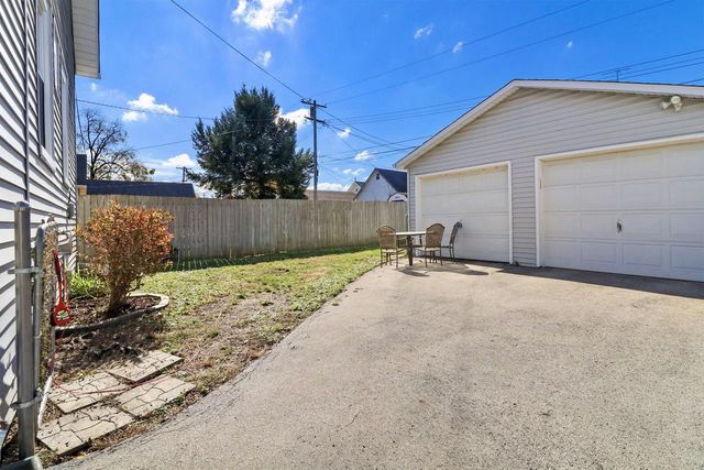 7308 34th AVENUE, Kenosha, WI 53142