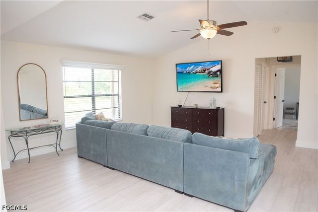 2804 SW 2nd TER, Cape Coral, FL 33991