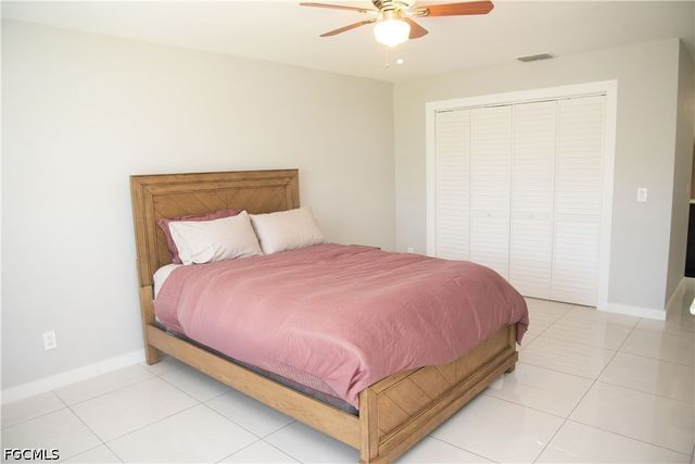 2804 SW 2nd TER, Cape Coral, FL 33991