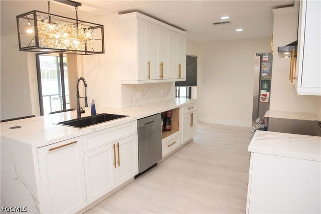 2804 SW 2nd TER, Cape Coral, FL 33991