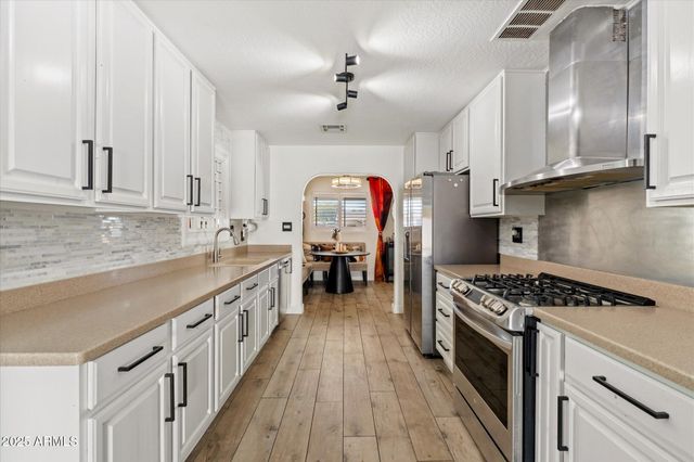 2827 N 69TH Place, Scottsdale, AZ 85257