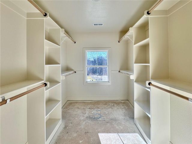 12740 NW Larkspur Lane, Platte City, MO 64079