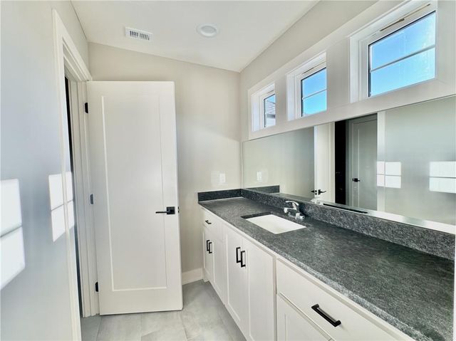 12740 NW Larkspur Lane, Platte City, MO 64079