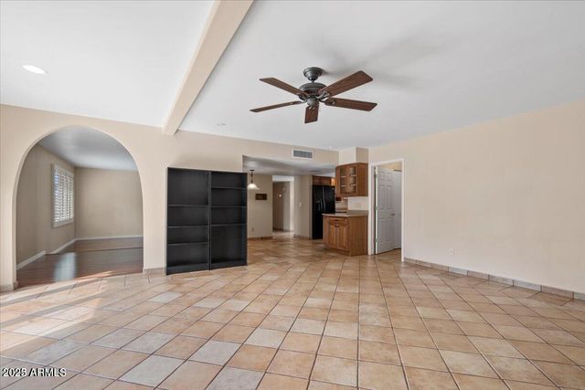 5345 E CROCUS Drive, Scottsdale, AZ 85254