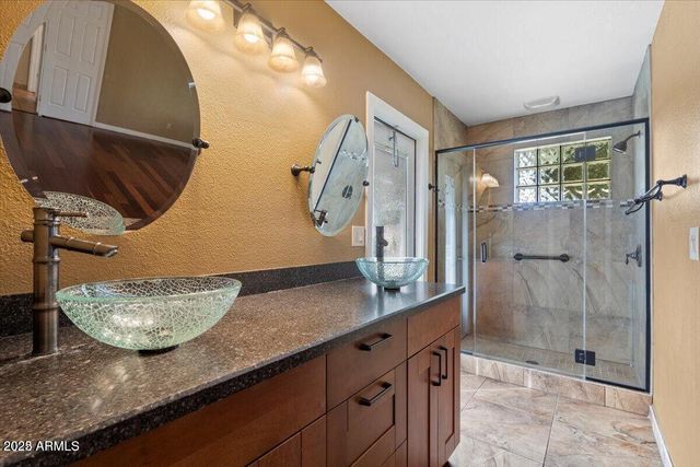 5345 E CROCUS Drive, Scottsdale, AZ 85254