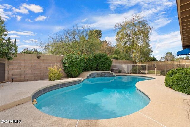 5345 E CROCUS Drive, Scottsdale, AZ 85254