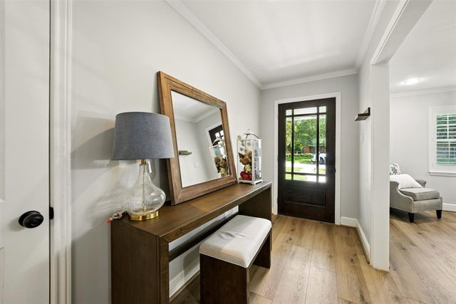 10718 Chevy Chase Drive, Houston, TX 77042