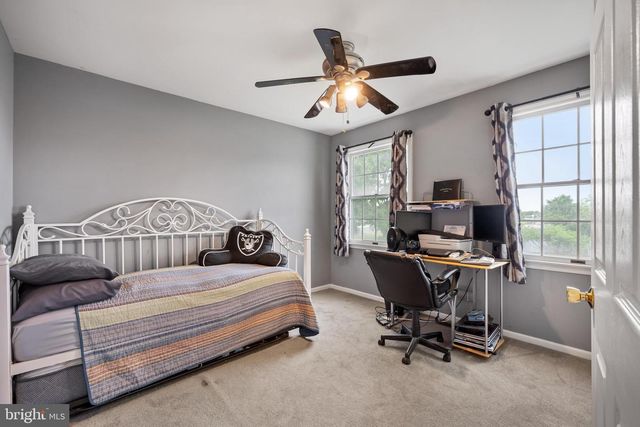 308 LAKE SIDE DR, Swedesboro, NJ 08085