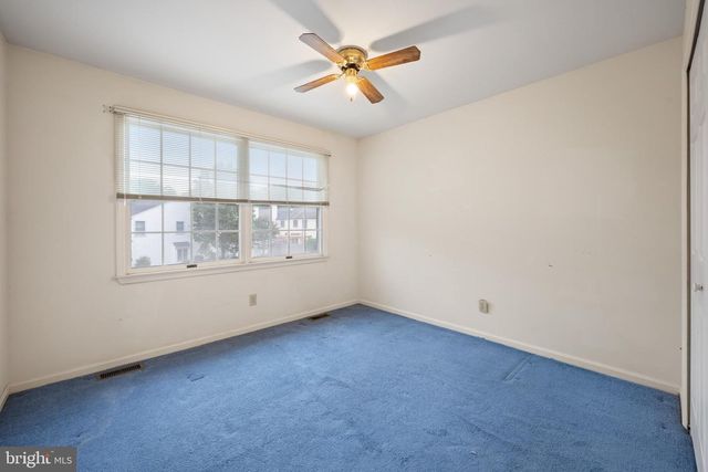 308 LAKE SIDE DR, Swedesboro, NJ 08085