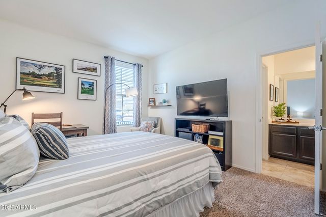 2135 W ANGELO Way, San Tan Valley, AZ 85144