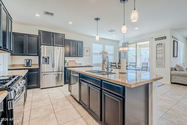 2135 W ANGELO Way, San Tan Valley, AZ 85144