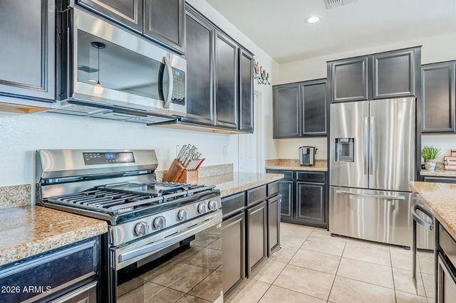 2135 W ANGELO Way, San Tan Valley, AZ 85144