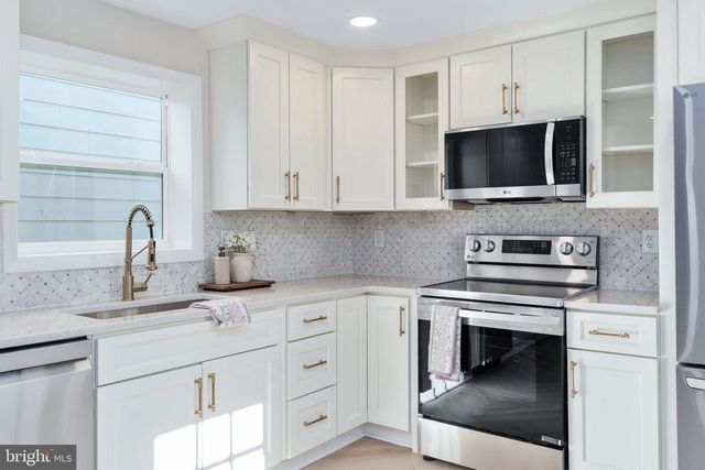 1315 CHARLES ST, Fredericksburg, VA 22401